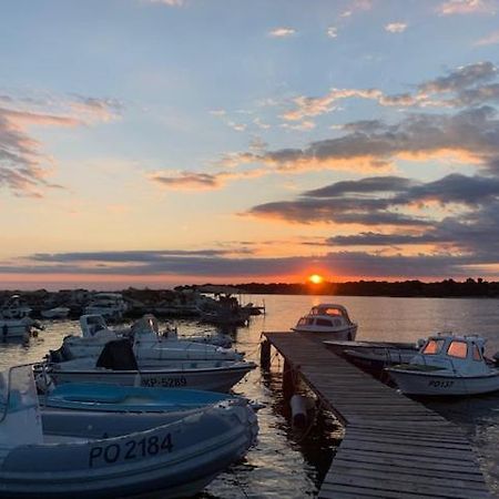 Taverna Coctel Пореч Экстерьер фото